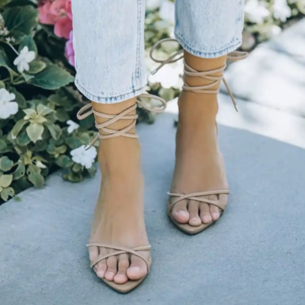 Vici* BELLA FAUX LEATHER STRAPPY KITTEN HEEL - NUDE
